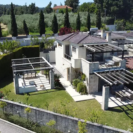 Celeste - Panoramic Sea Views, Gated Complex Kriopigi