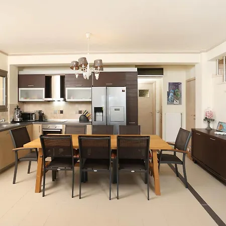 Celeste - Panoramic Sea Views, Gated Complex Villa Kriopigi